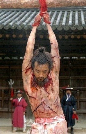 누네띠네 이미지
