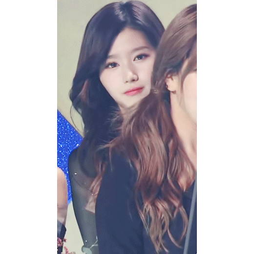 사나 눈빛 업데이트.gif | 인스티즈