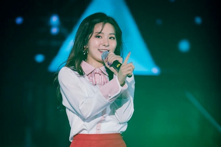 나른한 토요일에 슬기 | 인스티즈