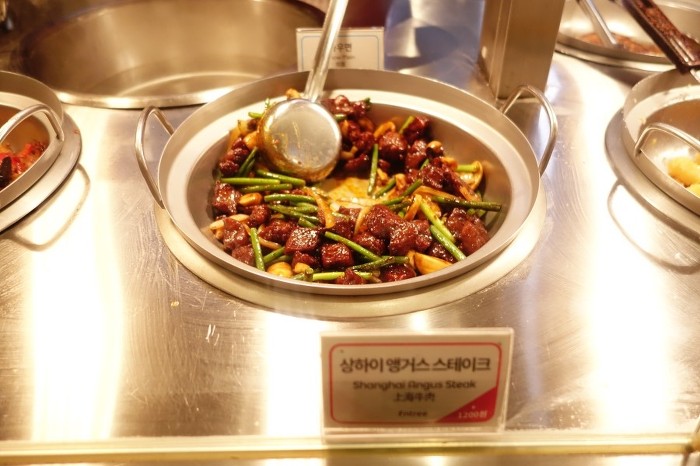 아시아 최초로 상륙한 미국 최대의 중식 프랜차이즈.jpg | 인스티즈