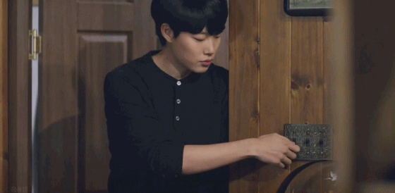 [피드백재요구] [응답하라 1988] 역대급 서브남주 정환이의 티내지 않는 배려 | 인스티즈