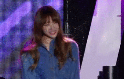 아이돌들의 매력적인 순간들.gif | 인스티즈