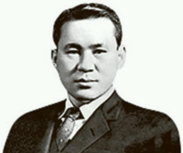 안그래도 이상한 사람인 자들을 더욱 이상한 사람로 만들었던 정권 | 인스티즈