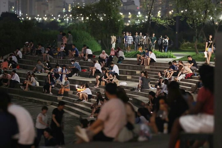 열대야에 잠못이루는 서울 한강변 공원들 | 인스티즈