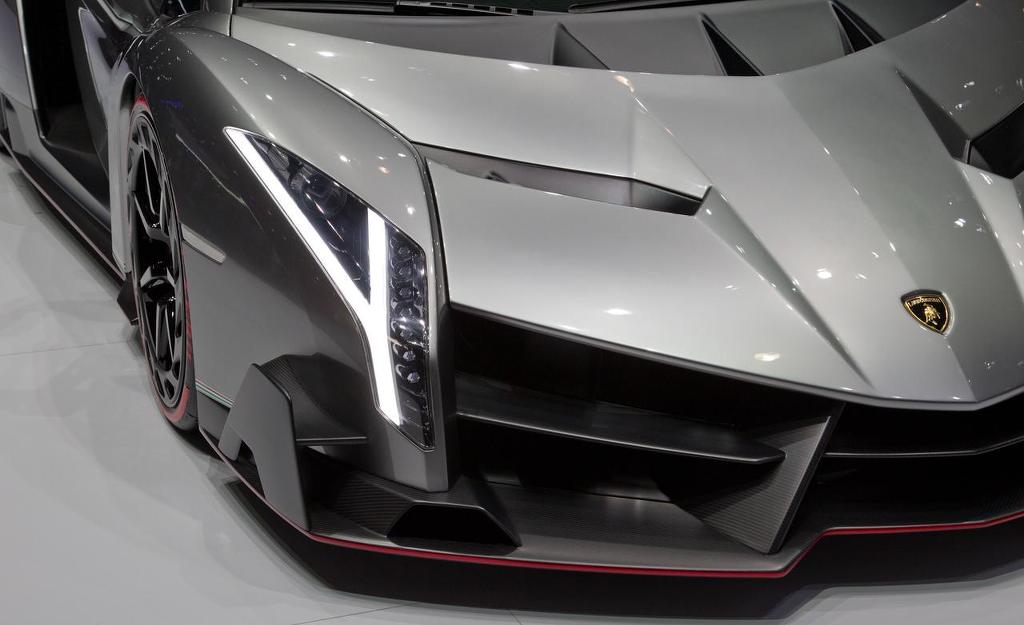 페라리 끝판왕 vs 람보르기니 끝판왕 | 인스티즈