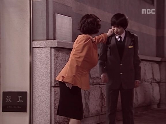 [거침없이하이킥] 민용이가 박해미를 싫어하게된 이유 ㅋㅋㅋㅋㅋㅋㅋㅋㅋ.jpg | 인스티즈