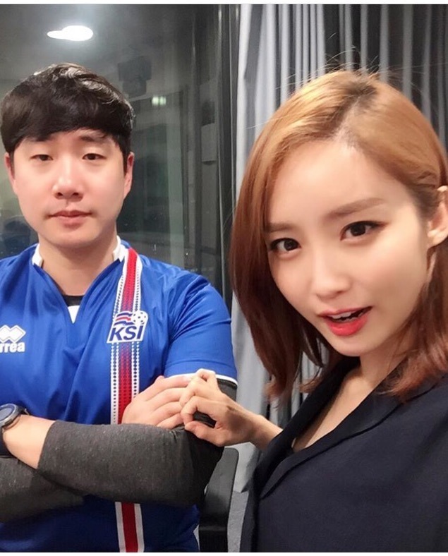 윤태진 아나운서랑 은근 케미 돋는 아나운서 | 인스티즈