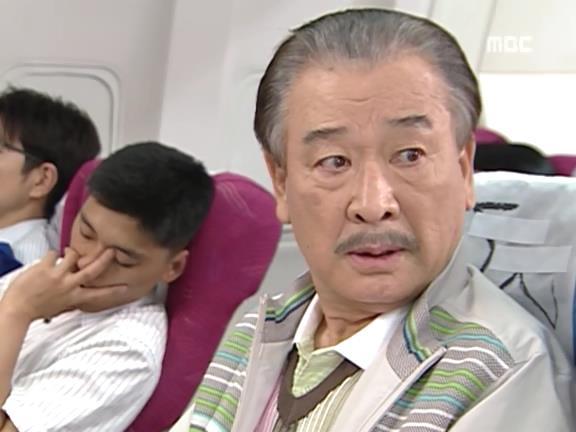 [거침없이하이킥] 비행기 안에서 민폐짓 쩌는 순재네 식구들ㅋㅋㅋㅋㅋ.jpg | 인스티즈
