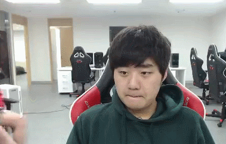 [LOL] SKT의 노인공경 | 인스티즈