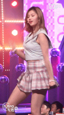[트와이스] 미나토자키 사나 .gif | 인스티즈