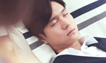 [시카고타자기] 해방된 조선에서 마음껏 행복하십시오.gif (부제:세주와 진오의 작별) | 인스티즈