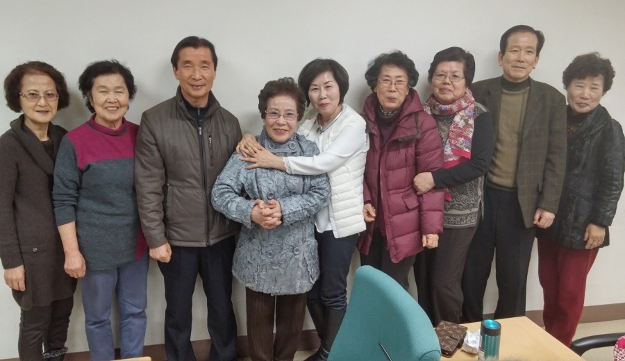 실버컴퓨터 이미지