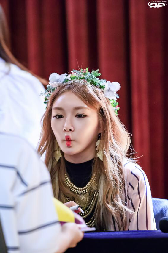 김청하 부리 모음.jpgif | 인스티즈