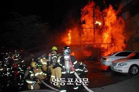 한국에선 존경받고 대우받지 못하는 사람들 | 인스티즈