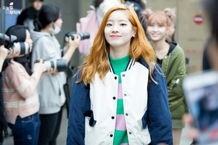 채영이 다현이 사나 모모 | 인스티즈