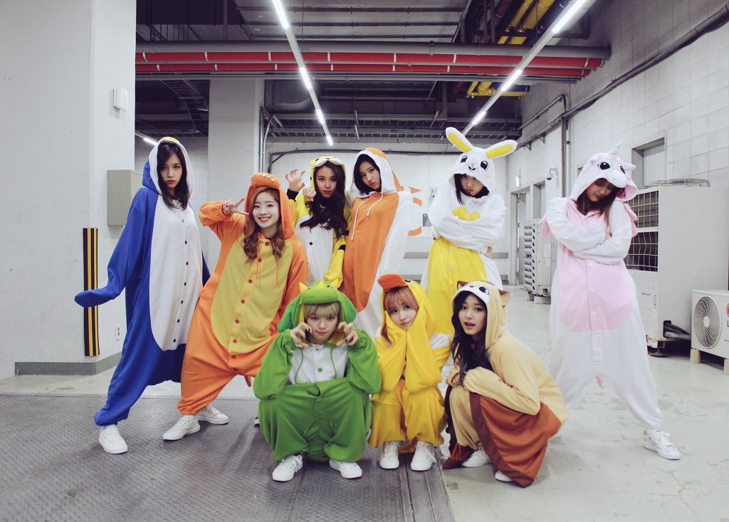 지구를 지키는 9마리의 트와이스 동물친구들 | 인스티즈