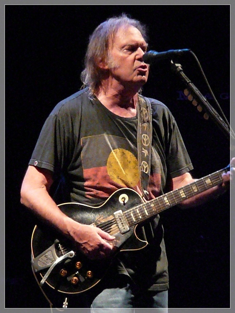 Neil Young.jpg
