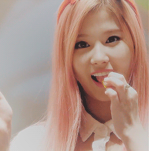 트와이스 사나 쌩얼 | 인스티즈