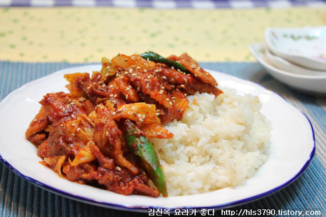돼지고기 vs 소고기 | 인스티즈