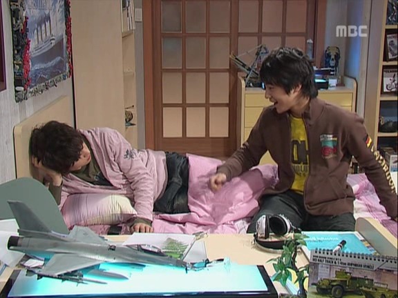 [거침없이하이킥] 카리스마 민호 ㅋㅋㅋㅋㅋㅋㅋㅋㅋㅋ.jpg | 인스티즈