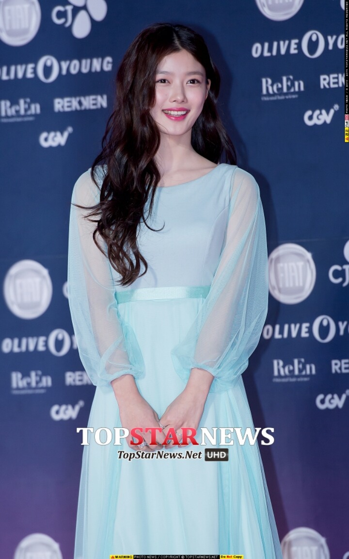 김유정 봄날의 솜사탕.jpg | 인스티즈