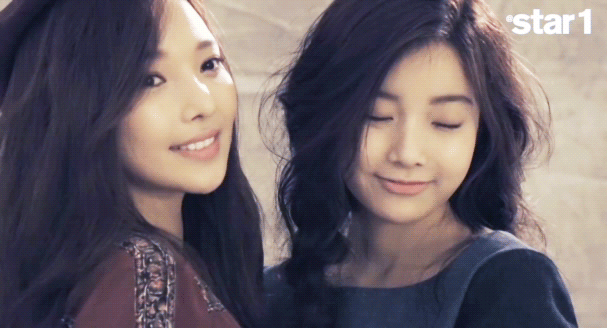 로리취향은 아니지만 좋아하는 걸그룹.gif | 인스티즈