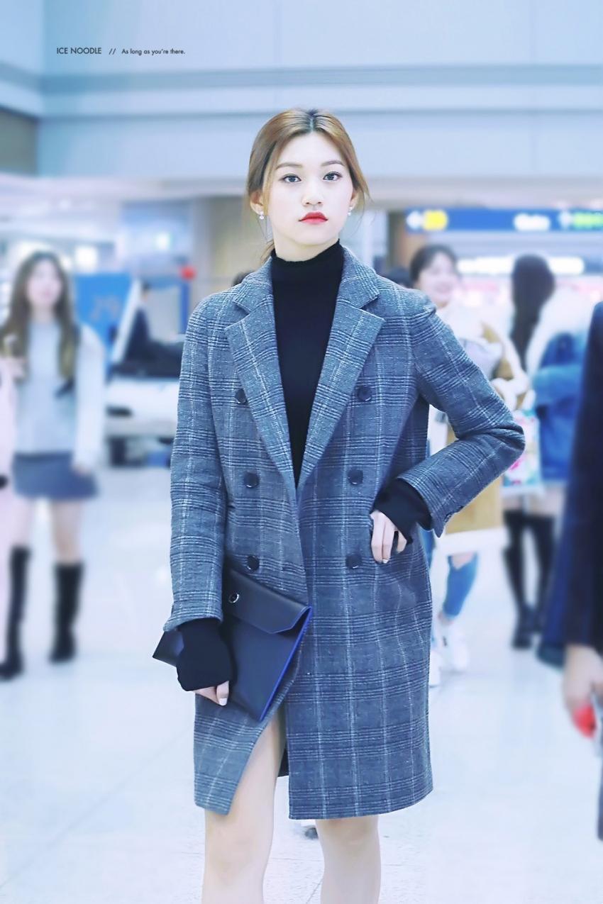 VOGUE에서 선정한 2017년을 이끌 10대 패셔니스타 8인.jpg | 인스티즈