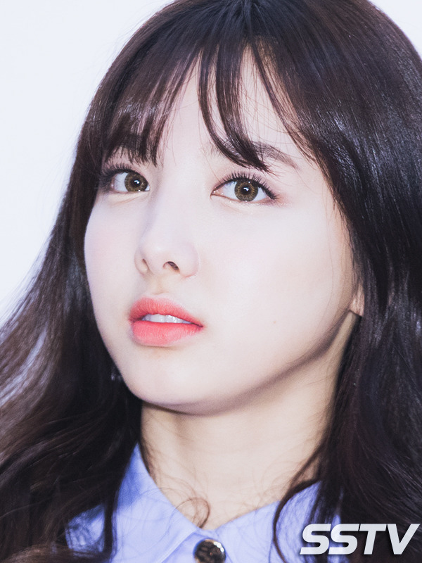 [트와이스] 아이돌 찍덕 뺨치고 두번 치는 SSTV 사진기자님 | 인스티즈