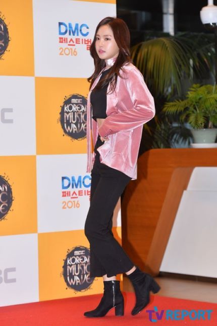 오늘자 손나은 짱예 | 인스티즈