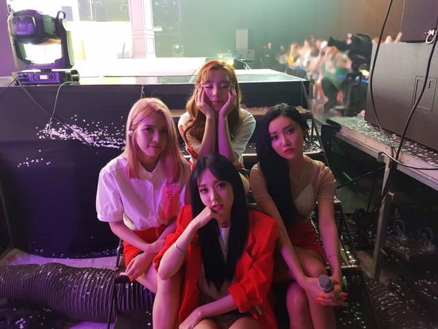 제스쳐그룹 이미지