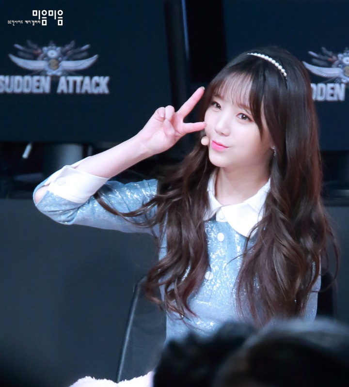[러블리즈] 아침부터 속이 더부룩해서 케이 | 인스티즈