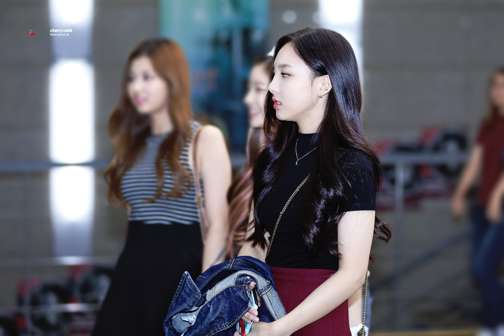 임나연 옆선 ㄷㄷㄷ | 인스티즈