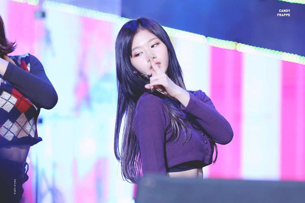  사람 홀린다고해서 사나 | 인스티즈