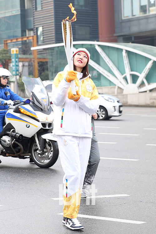 한혜진 성화봉송. jpg | 인스티즈