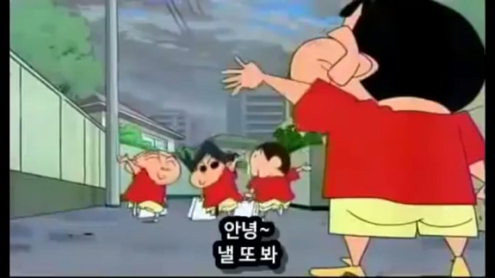 빗물에 젖은 친구들에게 자기 옷 빌려주는 짱구.jpg | 인스티즈