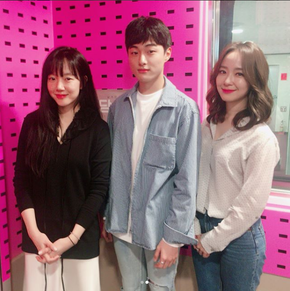 여배우 상대하는 뽀뽀녀 | 인스티즈