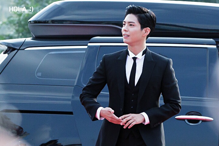 박보검 쓰리피스 수트 코디 수준.JPG | 인스티즈