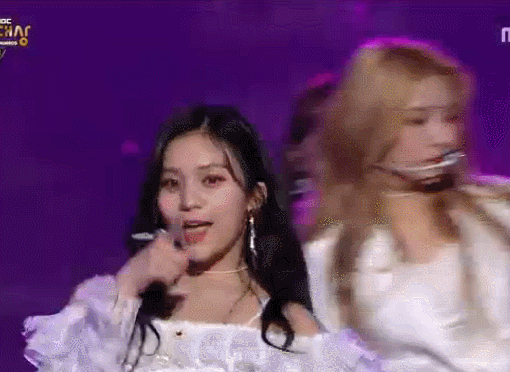 MBC 연기대상 여자친구 밤.gif | 인스티즈