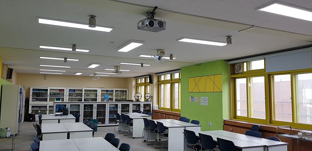 전일중학교 이미지