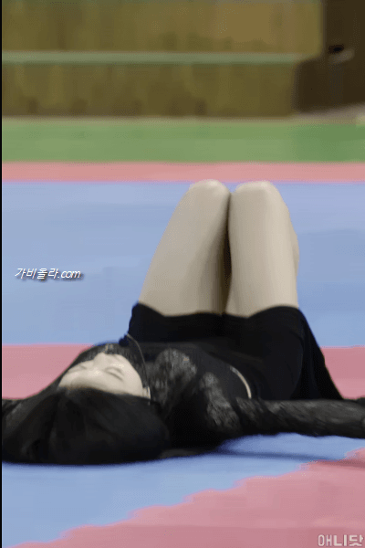 [라니아] 지유 (95.02.24 & 167cm) & 혜미 (95.12.22 & 170cm) | 인스티즈