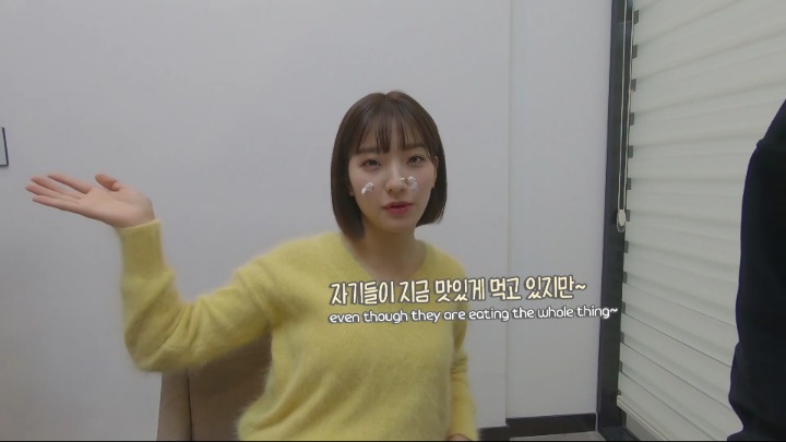 [Fromis_9] 캡틴 이새롬의 생일을 준비하는 귀요미들.jpg | 인스티즈