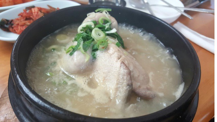 어느날 친구가 닭요리에 술 한잔 하자고 한다 당신의 선택은? | 인스티즈