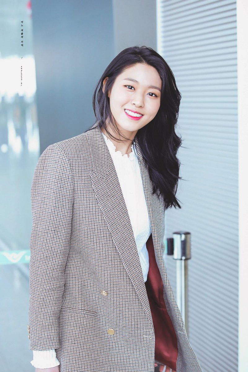 미모 는 18시즌 설현이.jpgif | 인스티즈