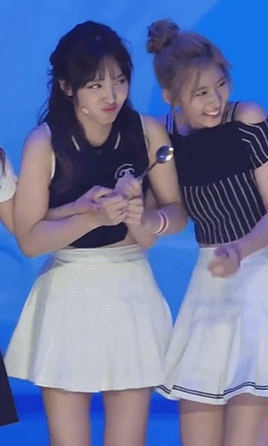 트와이스 서열 9위는 누구? gif | 인스티즈