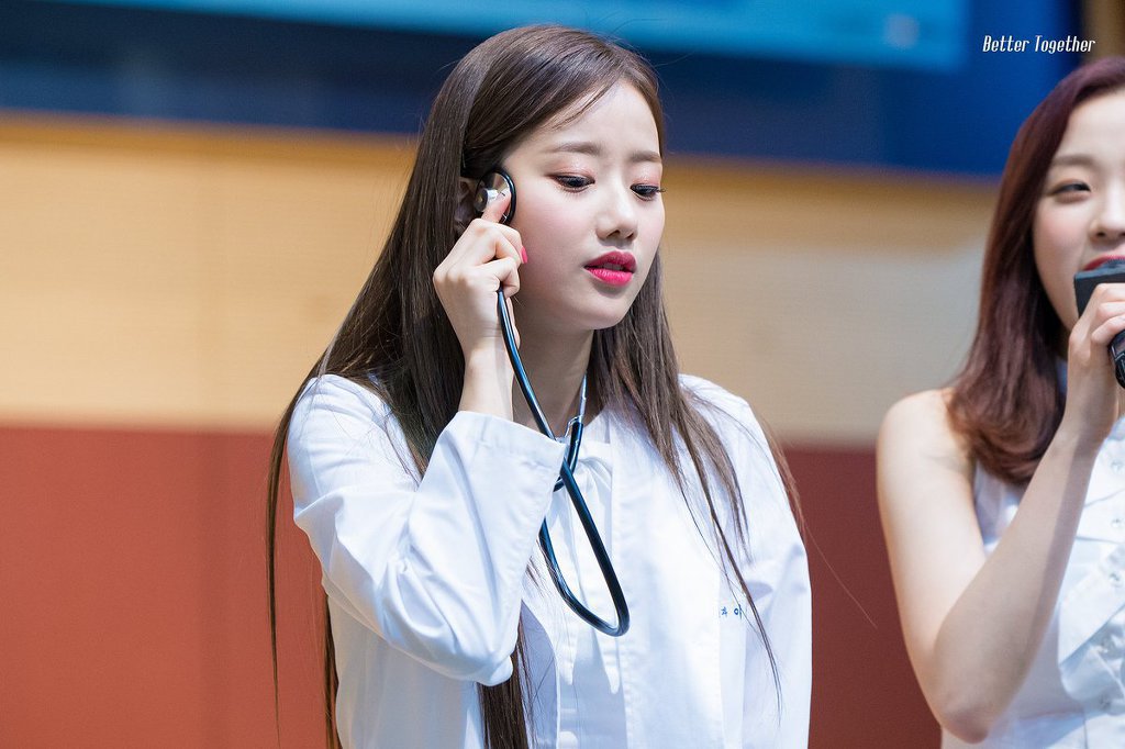 상큼하게 이쁜 에이프릴 이나은.jpgif | 인스티즈