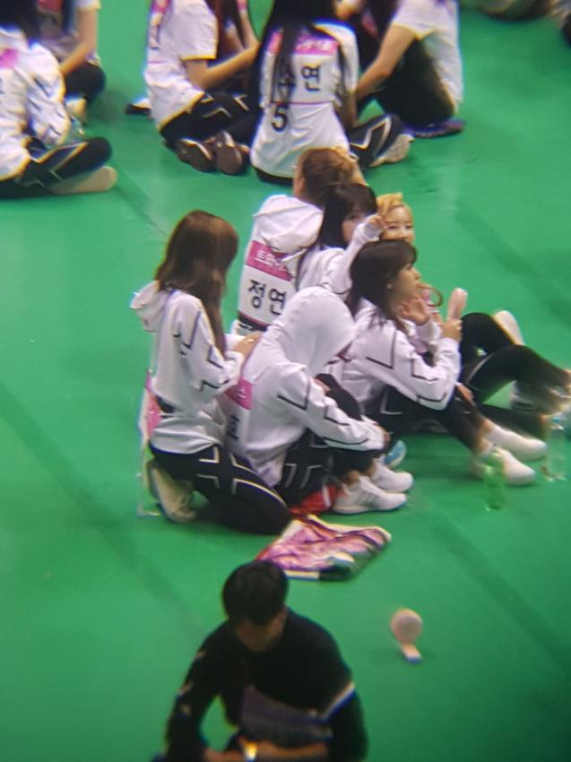 아육대와서 마냥 좋은 트와이스 사나,지효 ㅋㅋㅋㅋㅋ | 인스티즈