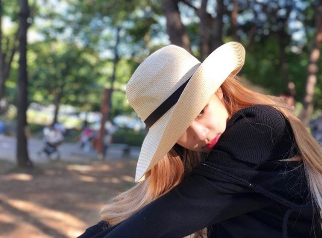 09.30 서울숲에 간 블랙핑크 로제.jpg | 인스티즈