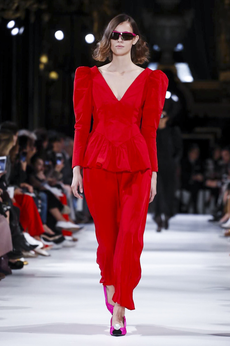 티베트에서 영감받은 스텔라 맥카트니 2018 S/S 컬렉션 | 인스티즈