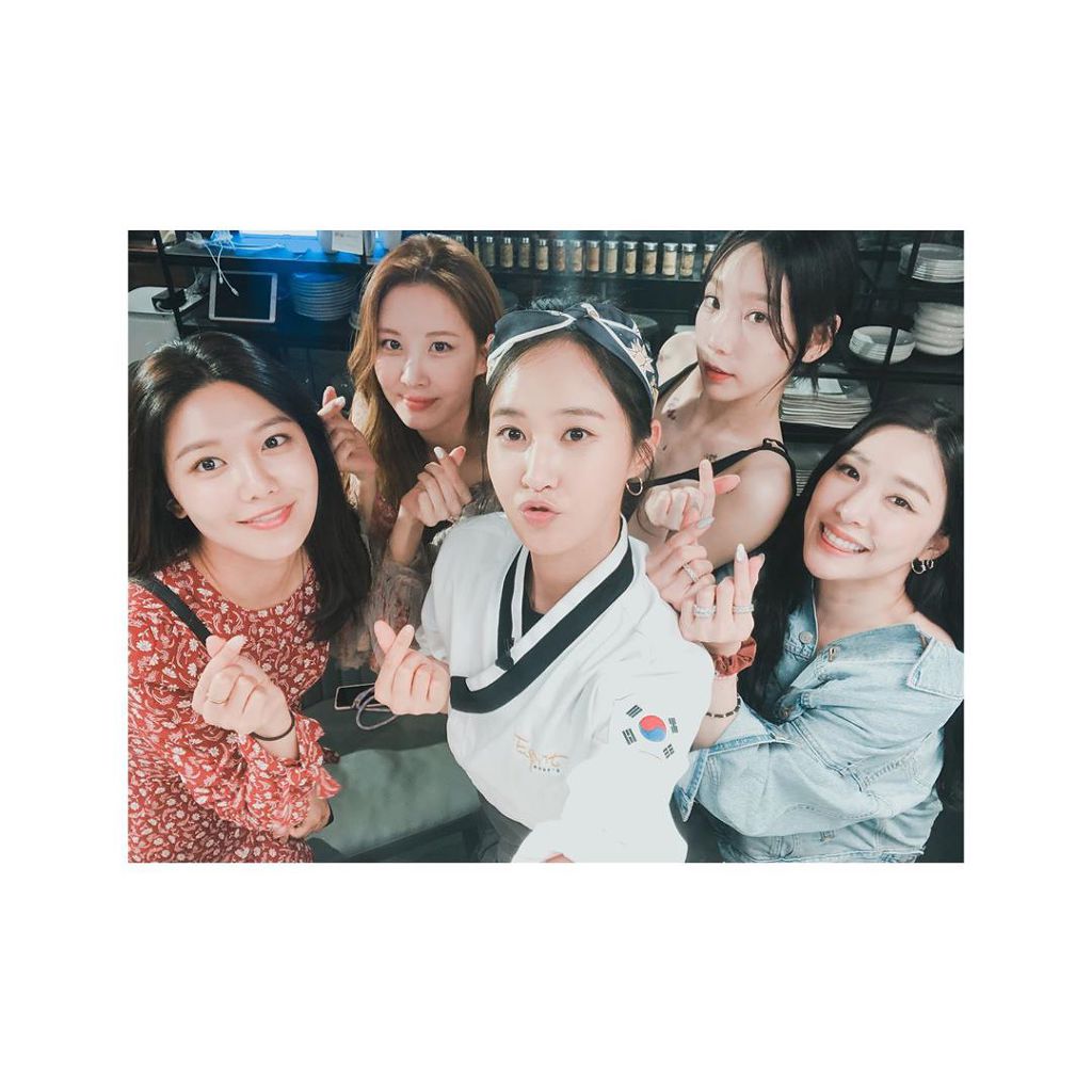 999E48455F2D56982DBFFF