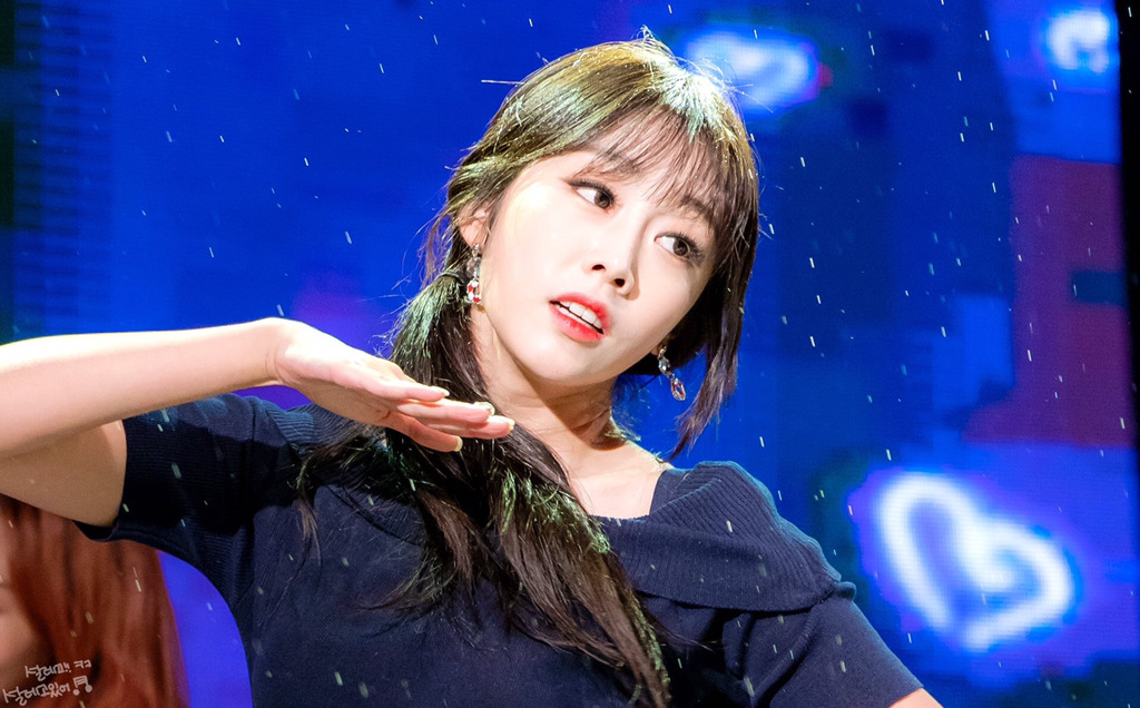 [러블리즈] 당분간은 업로드 활동을 멈출 생각이라서 지수 | 인스티즈